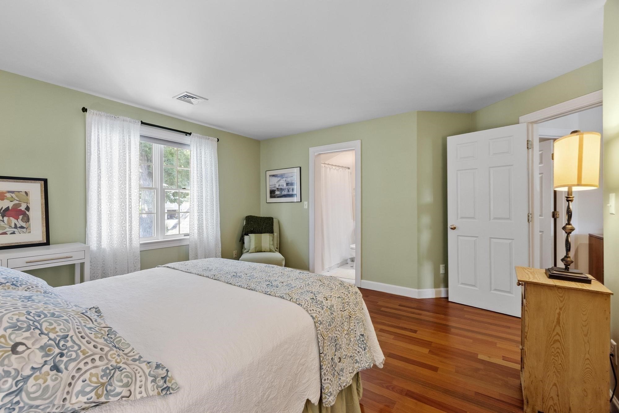 54 William Street Property Photo 23