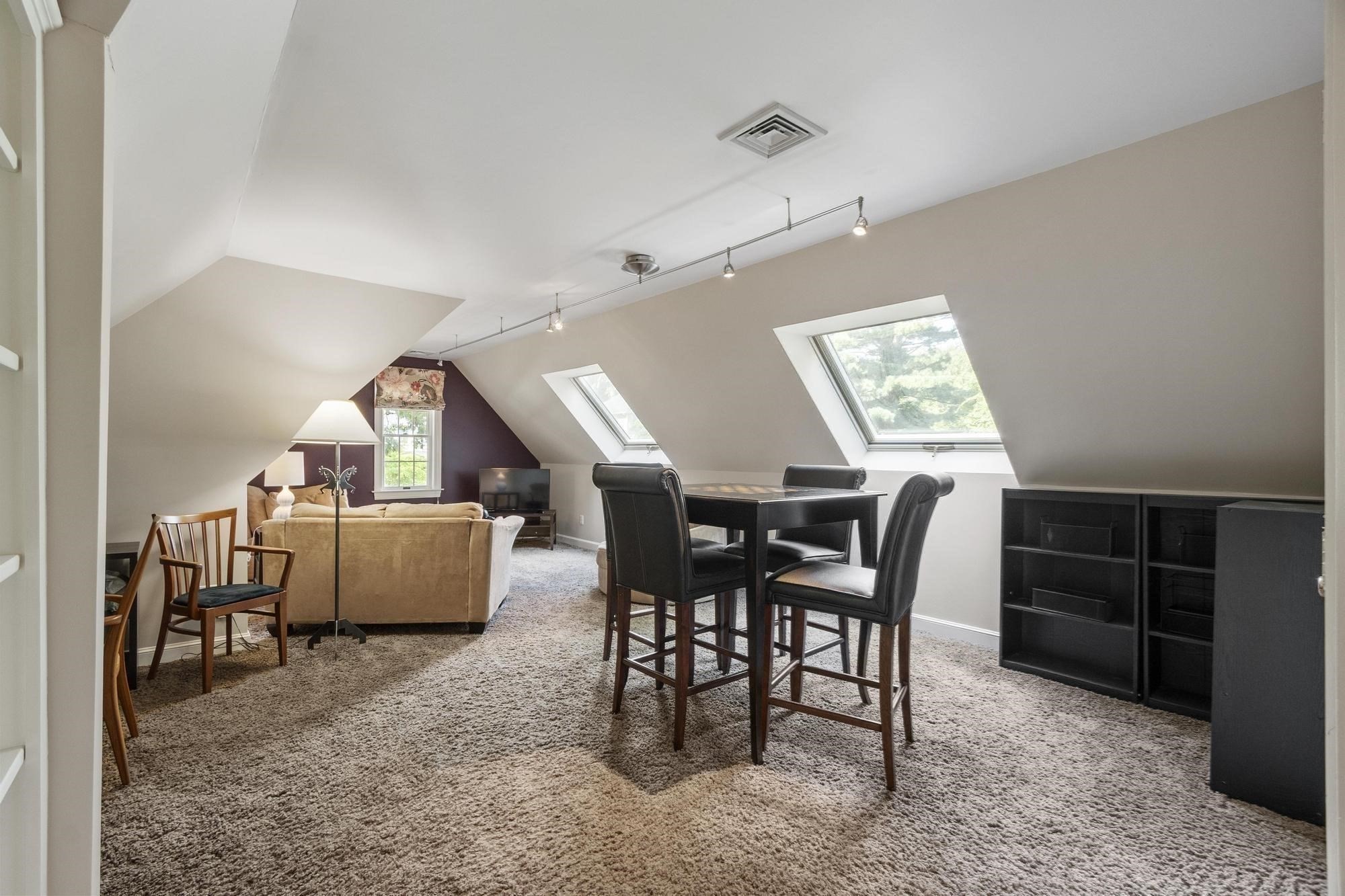 54 William Street Property Photo 25