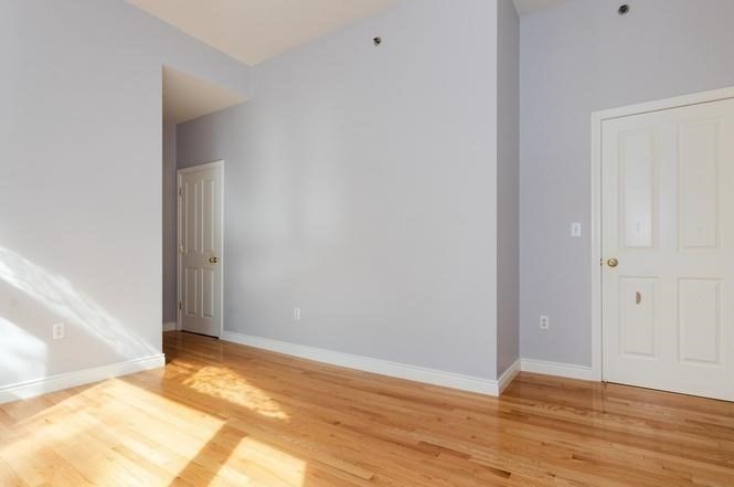 4 Charlesgate E # 105 Property Photo 6