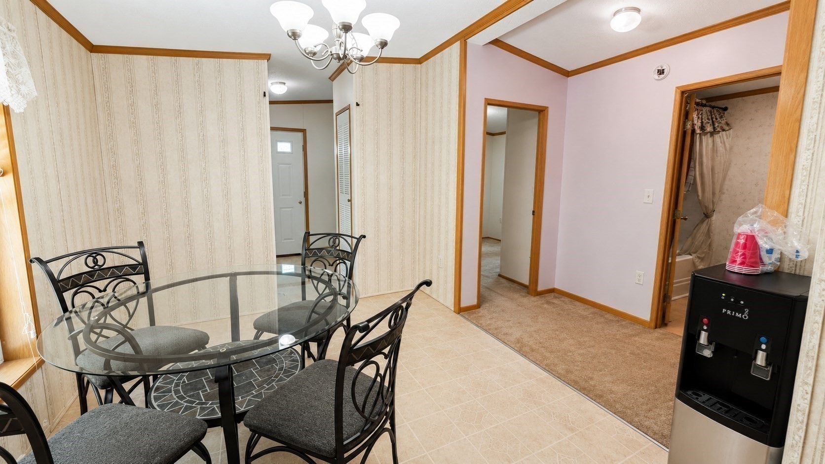 1 Breezy Bend Property Photo 5