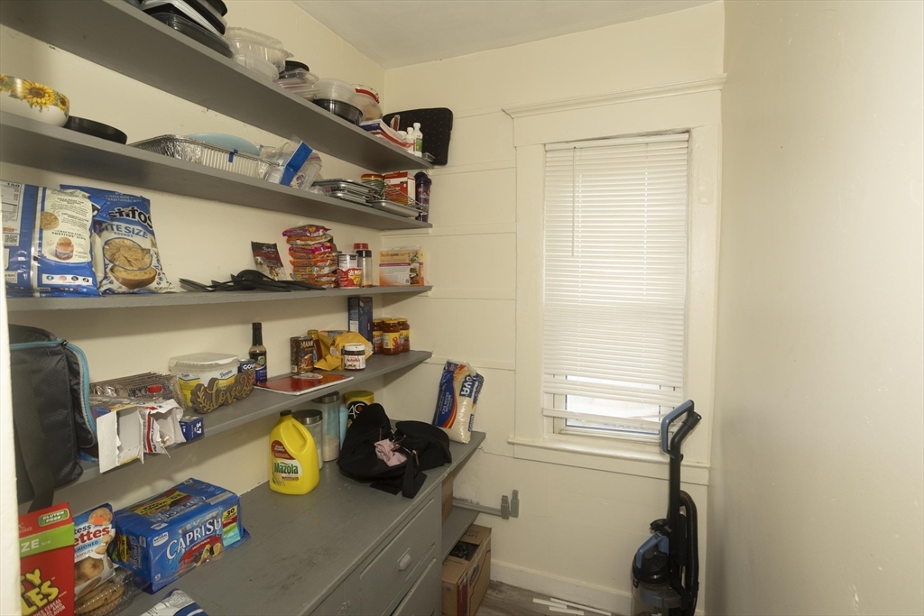 10 Monroe St Property Photo 21