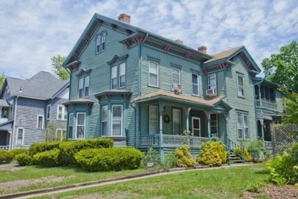 127-129 Thompson St. Property Photo 5