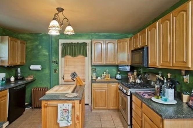 127-129 Thompson St. Property Photo 24