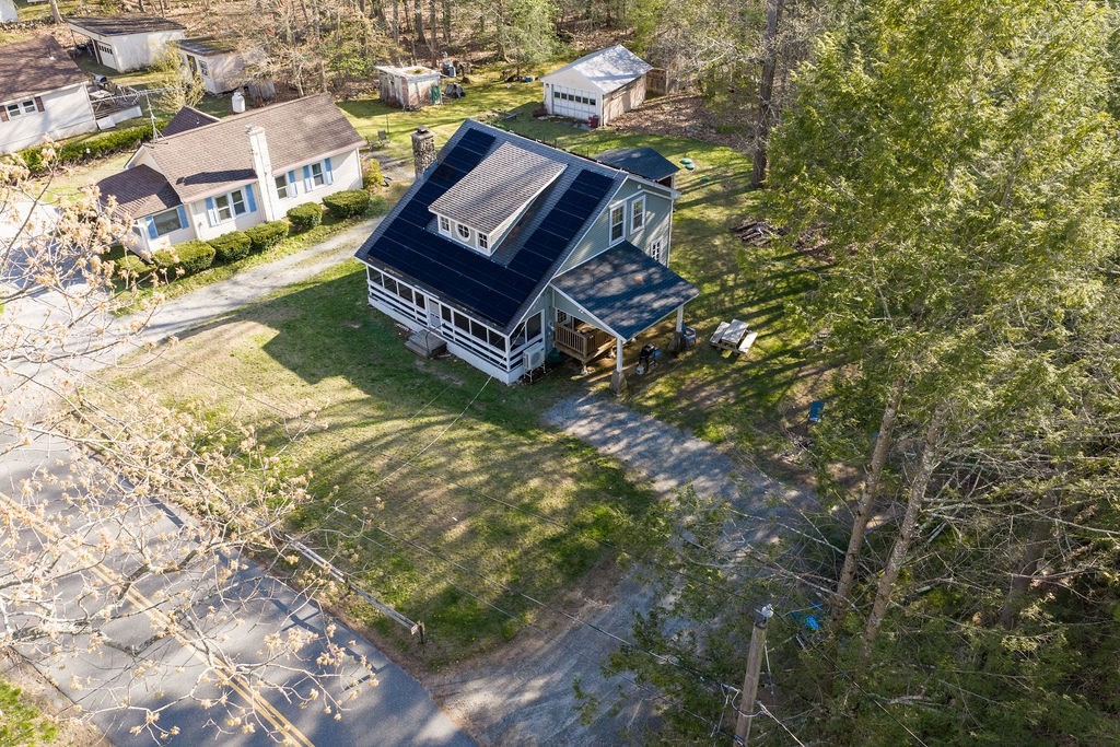 400 Pine Road Property Photo 4