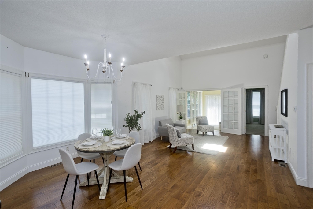 102 Lyman St # 102 Property Photo 11