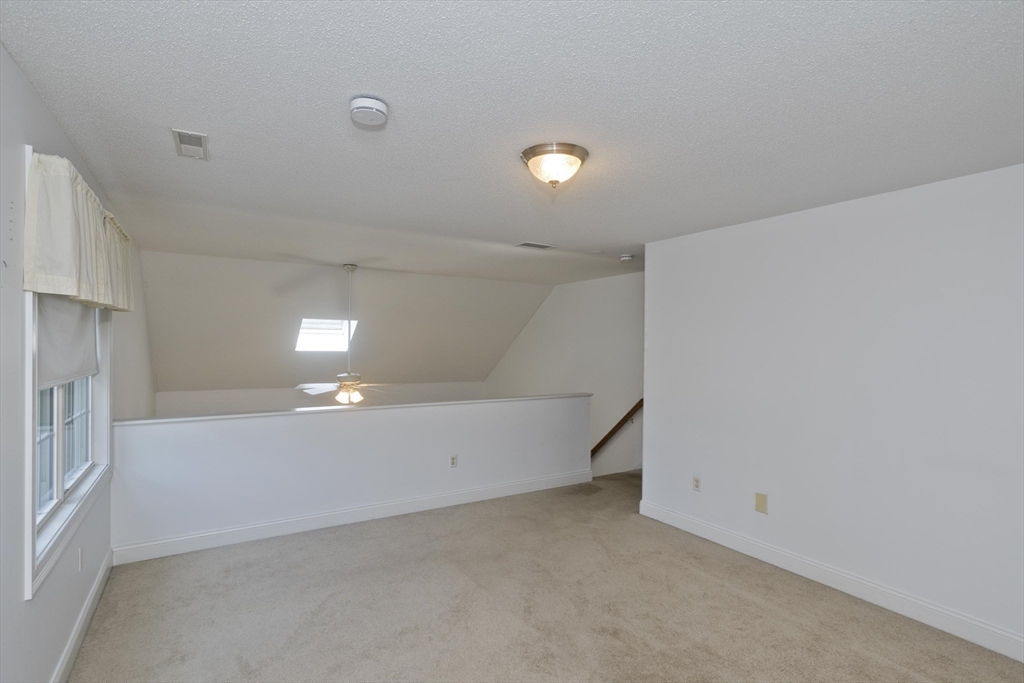 102 Lyman St # 102 Property Photo 30