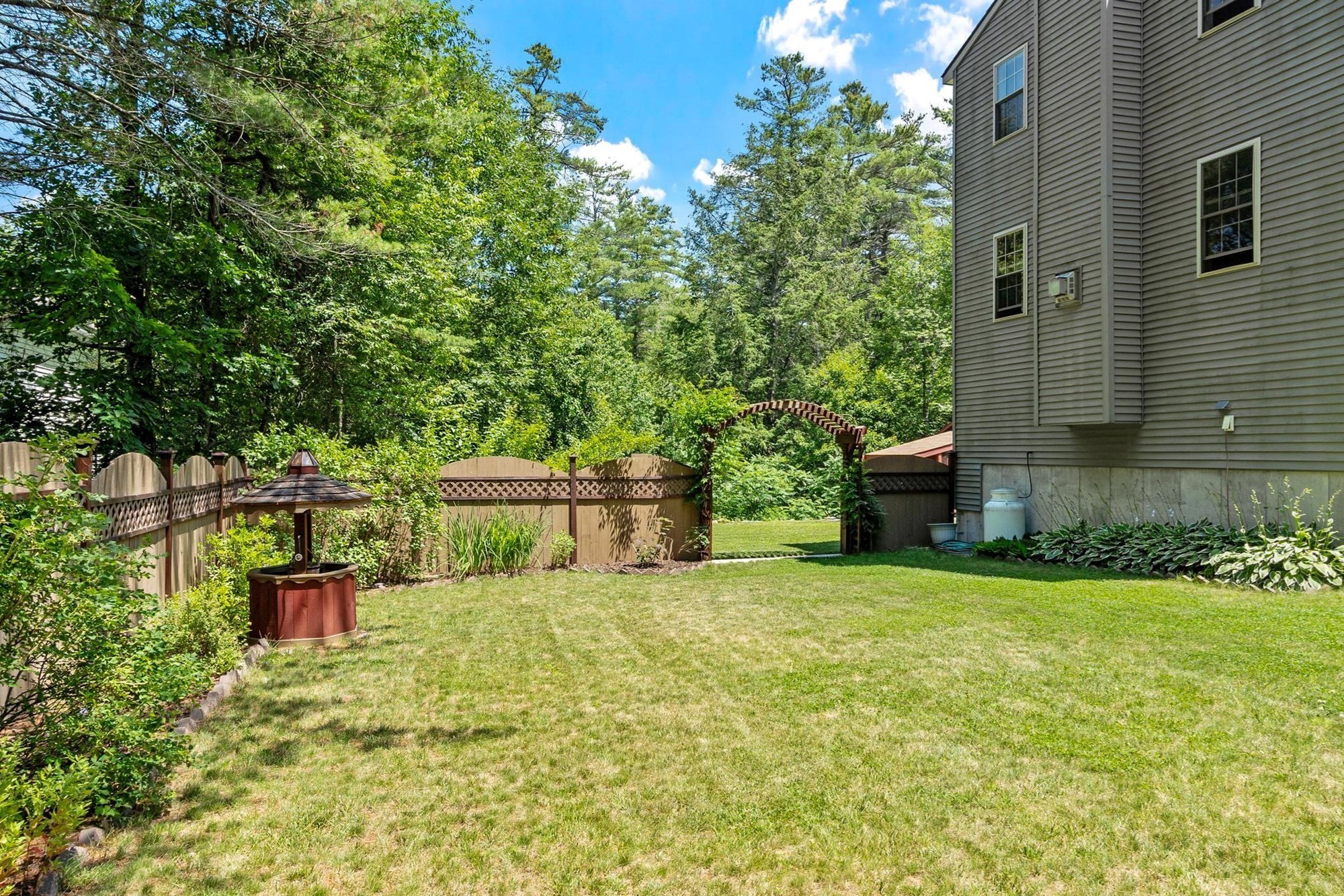 41 Penobscott Ave Property Photo 40