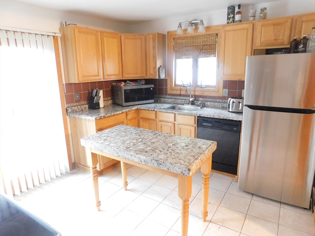11 Choate St. Property Photo 3