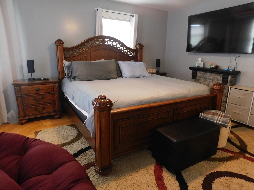 11 Choate St. Property Photo 14