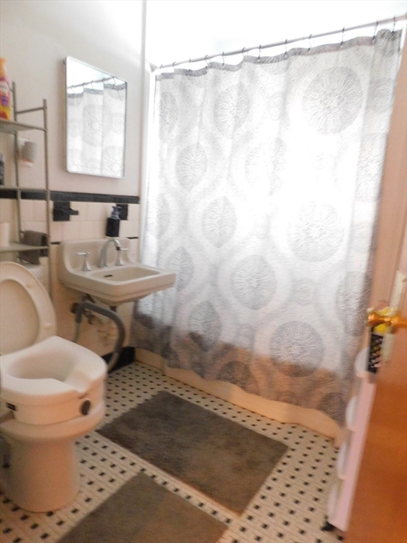 11 Choate St. Property Photo 22