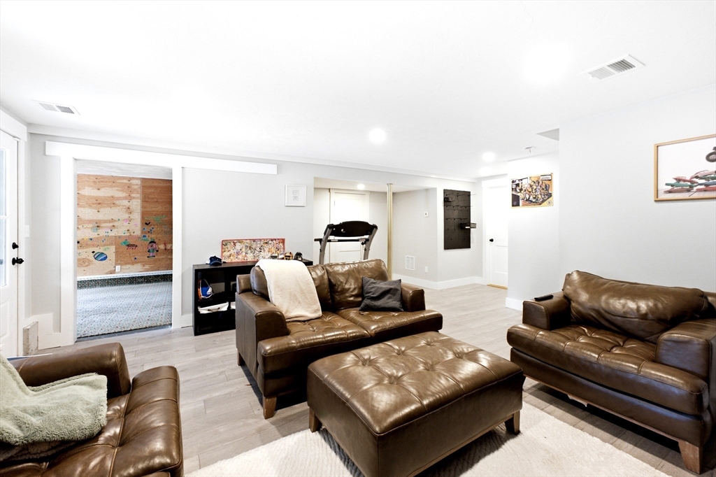 3 Trinity Cir Property Photo 36