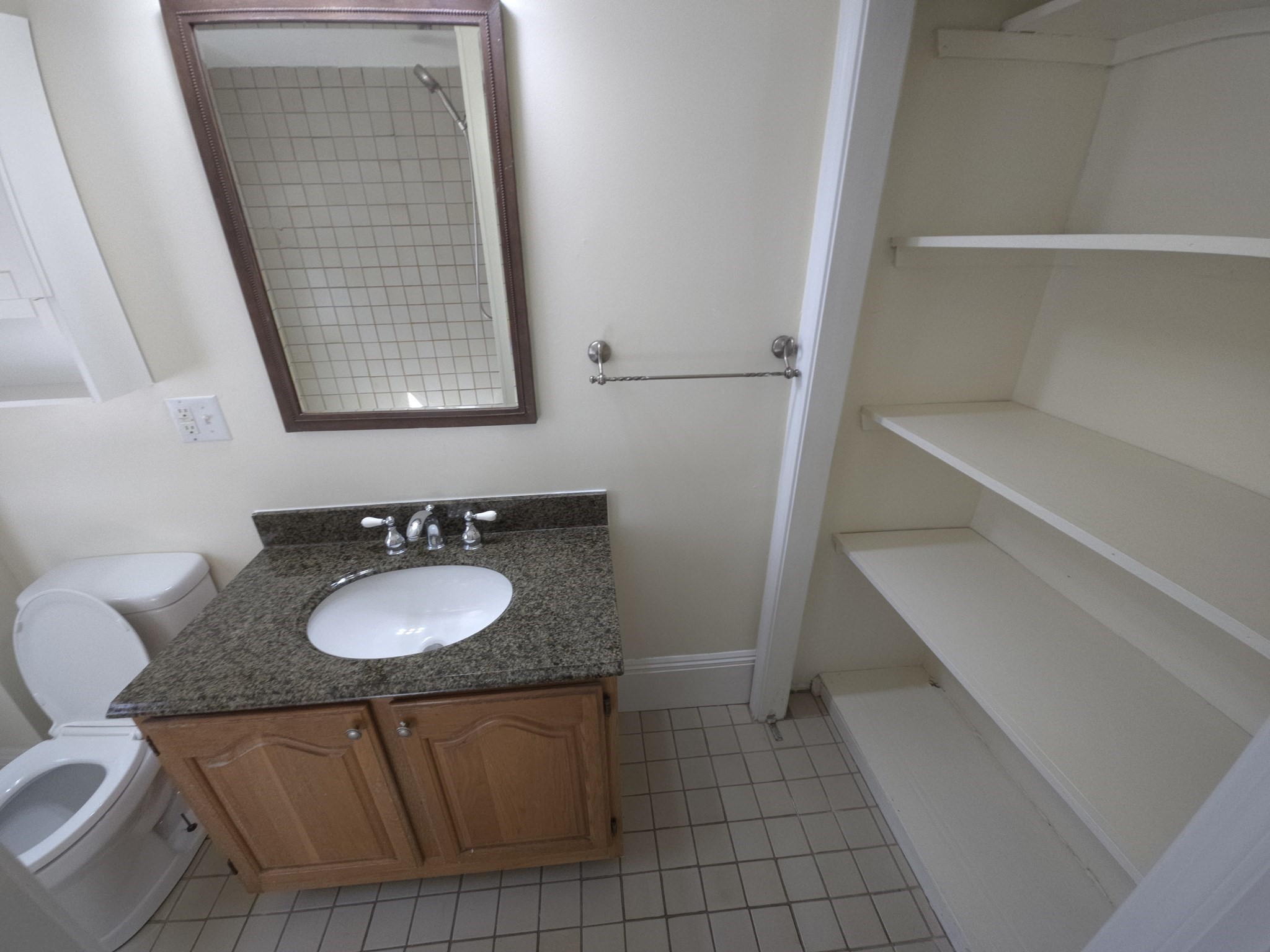 70 Leonard St # 70 Property Photo 9