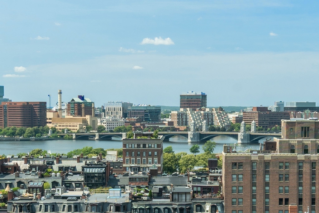 2 Commonwealth Avenue Property Photo 6