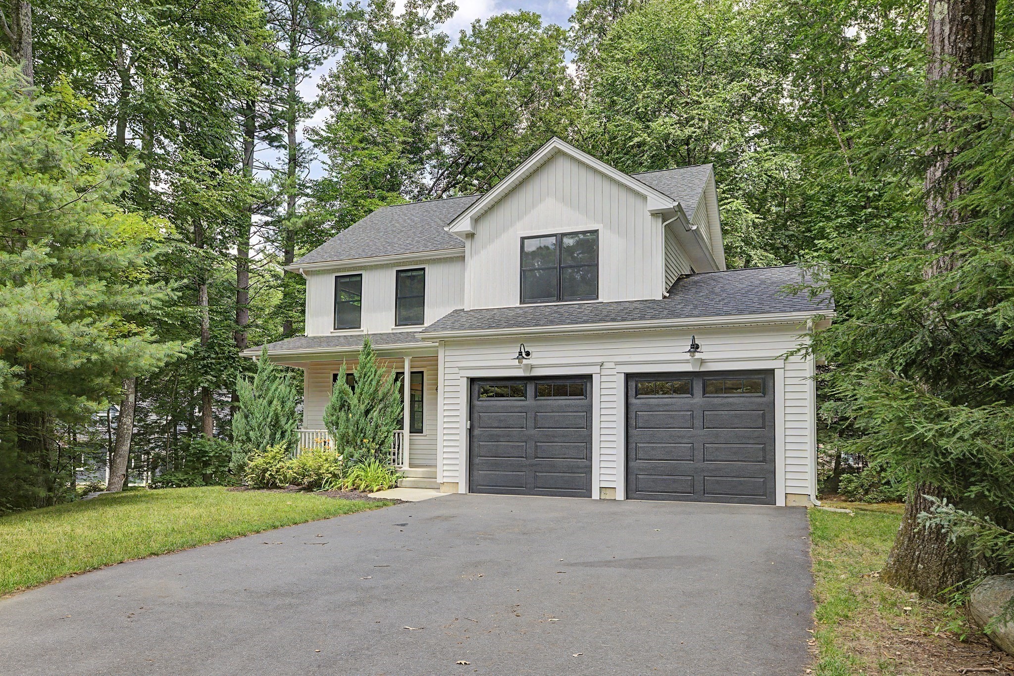 59 Ice Pond Dr Property Photo 3