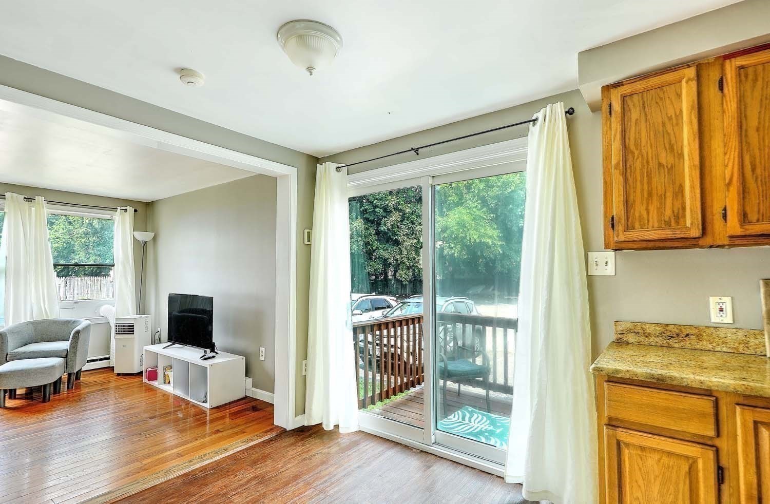 52 Nancy # 8 Property Photo 6