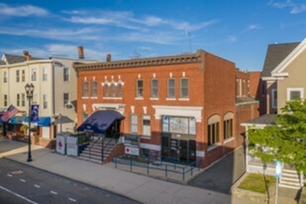 369 Broadway # 205 Property Photo 4