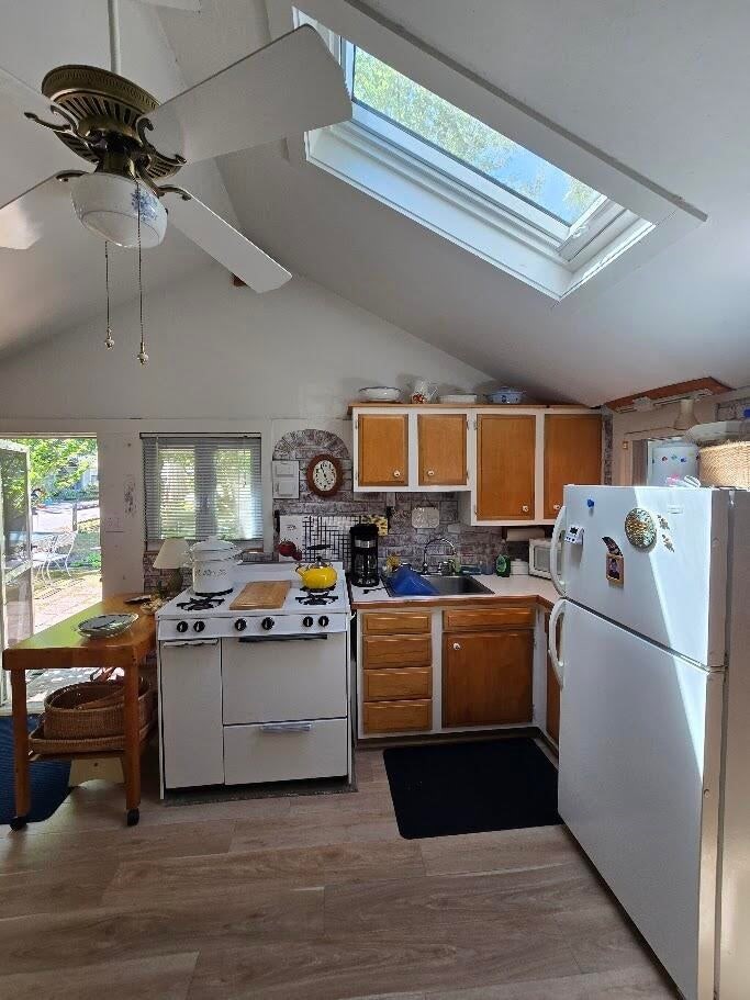 262 Old Wharf Road # 37 Property Photo 6