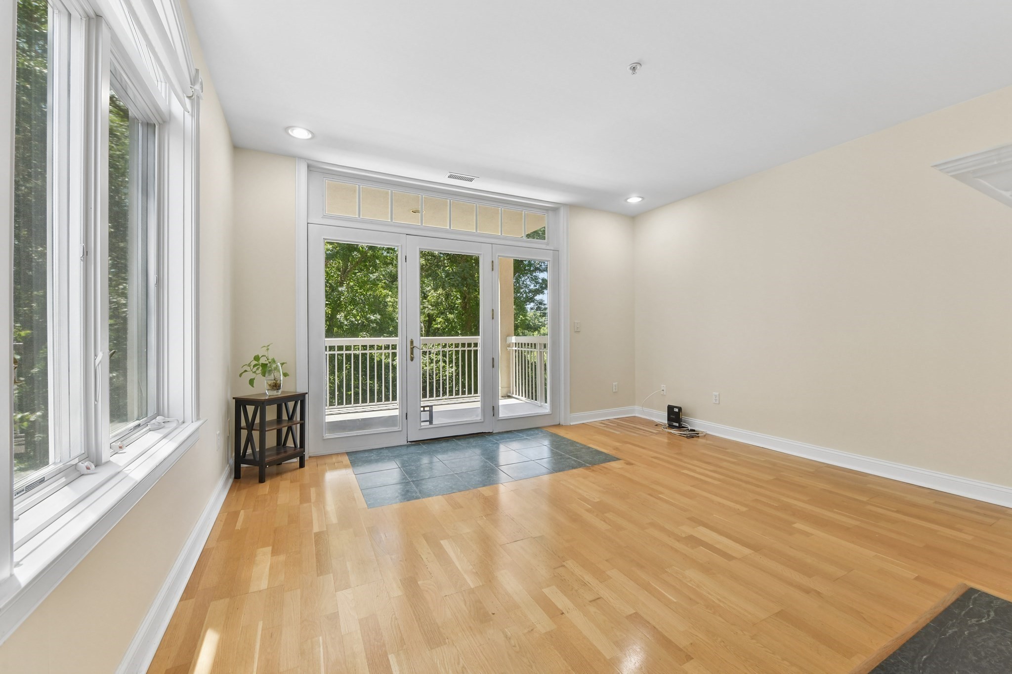 10 Northwood Dr # 301 Property Photo 14