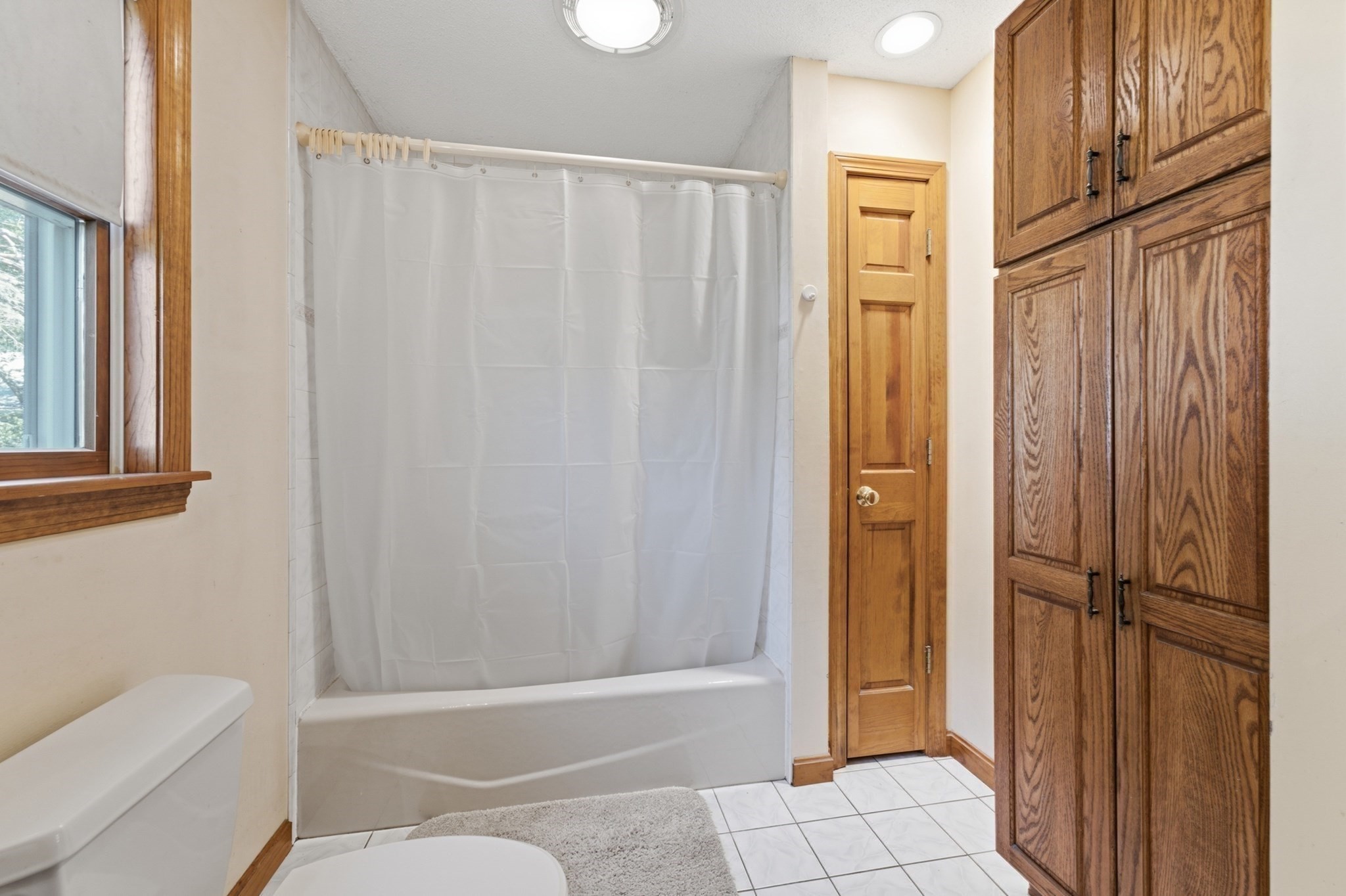 175 Granby Road Property Photo 12