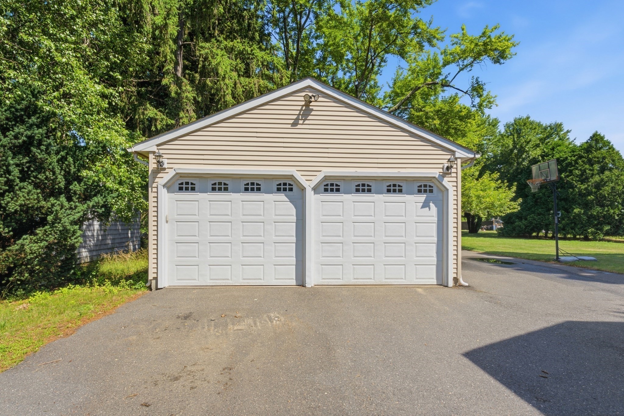 175 Granby Road Property Photo 31