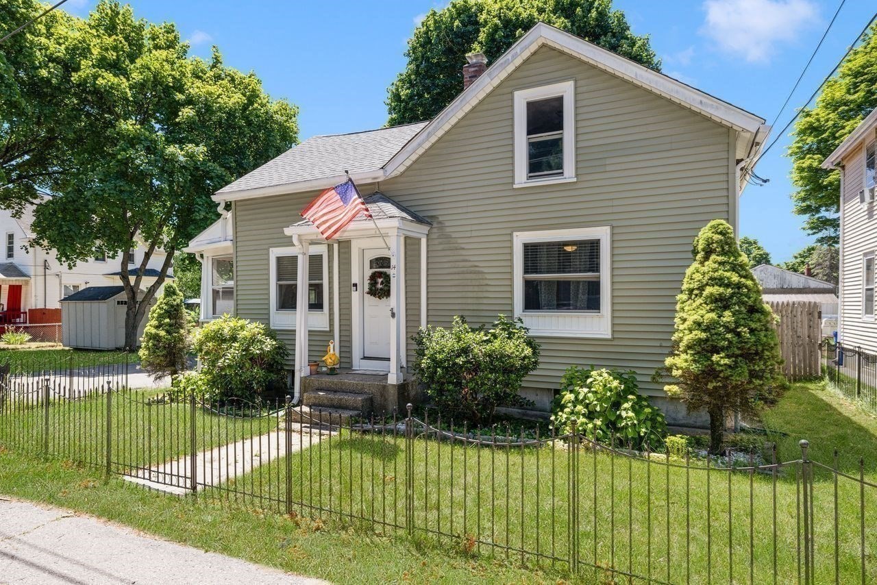 14 Sibley Property Photo 1