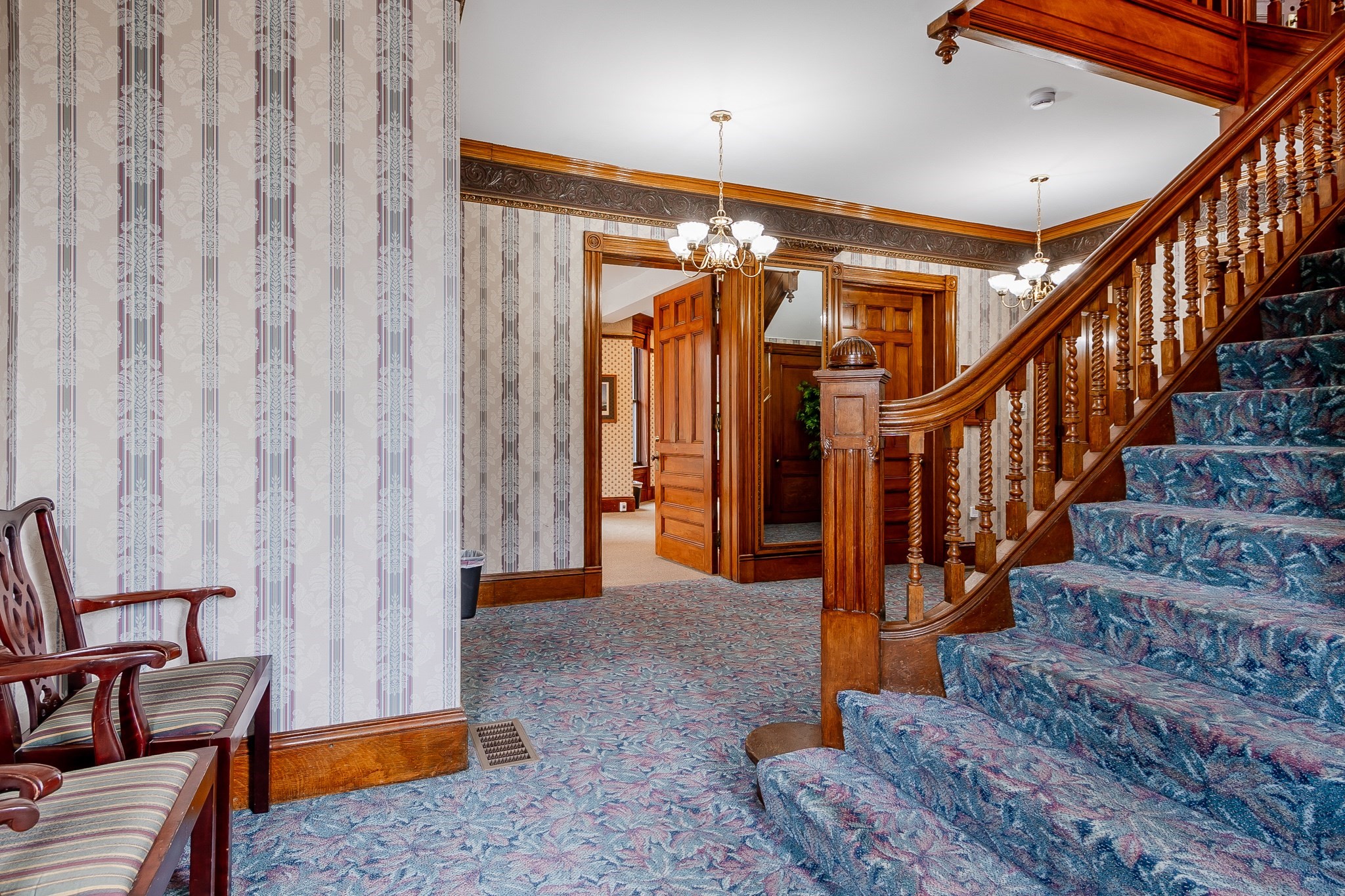 25 Harvard Street Property Photo 5