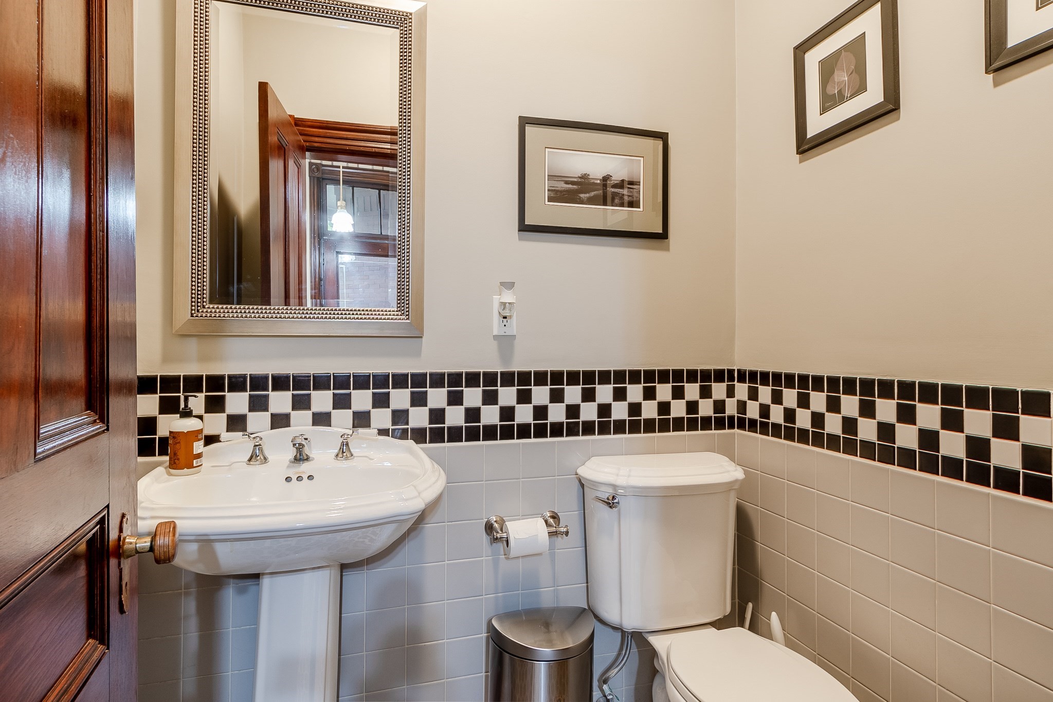 25 Harvard Street Property Photo 14