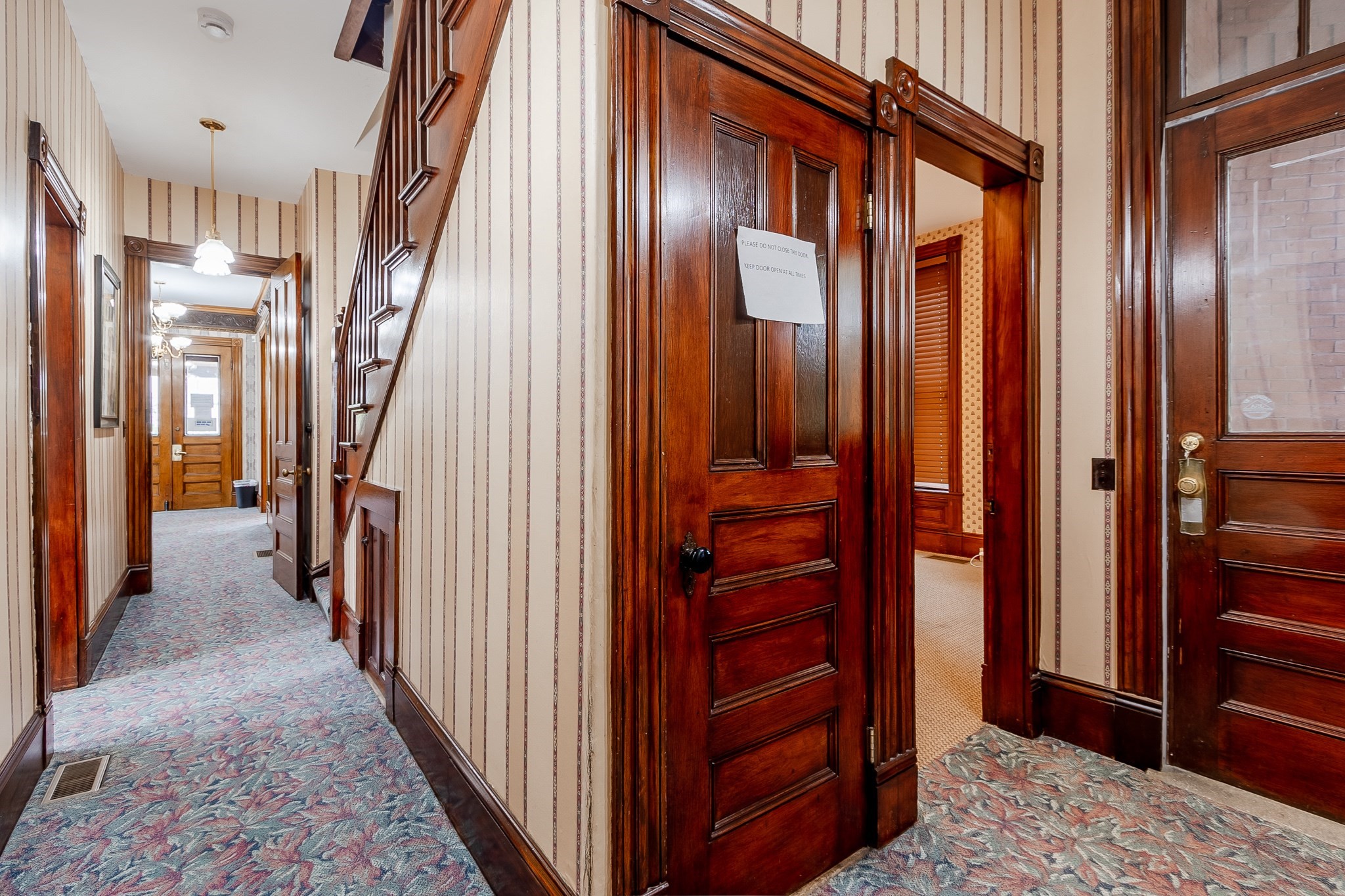 25 Harvard Street Property Photo 15