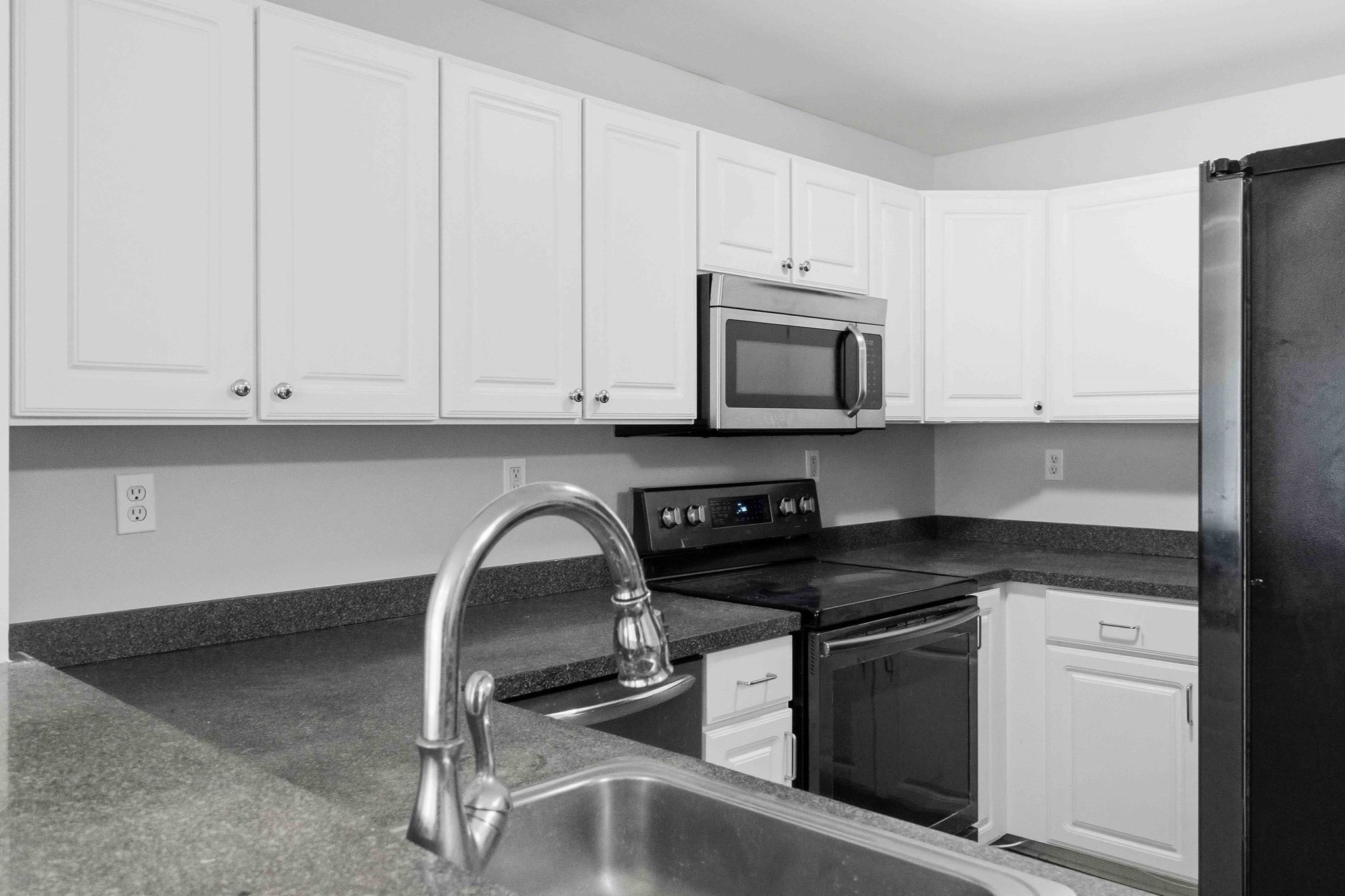 30 Franklin St # 116 Property Photo 10
