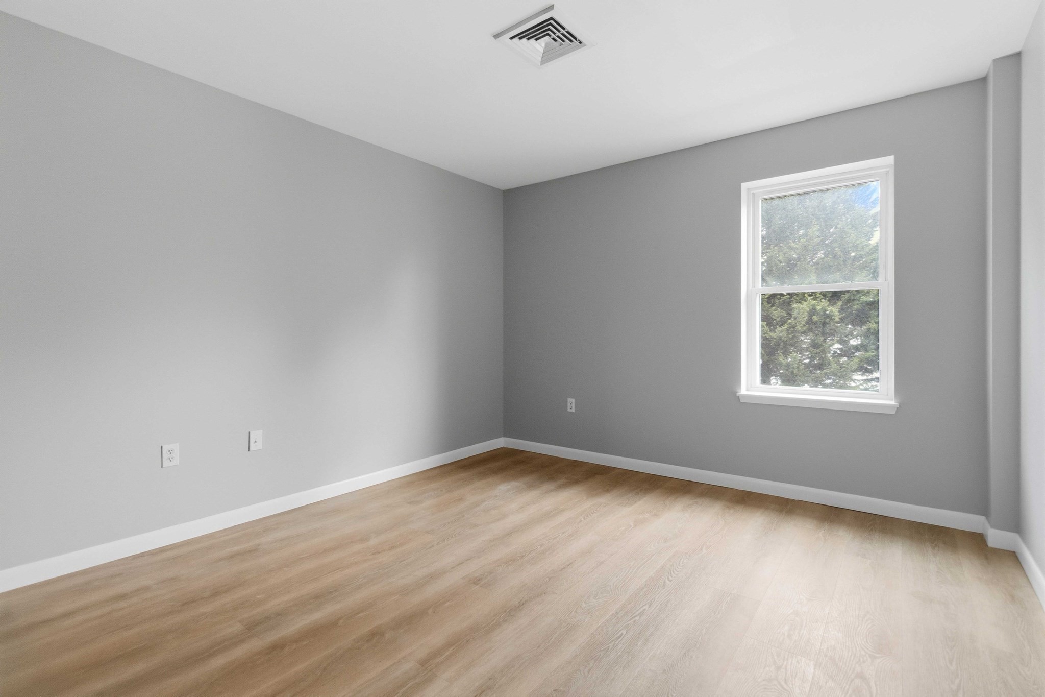 30 Franklin St # 116 Property Photo 12