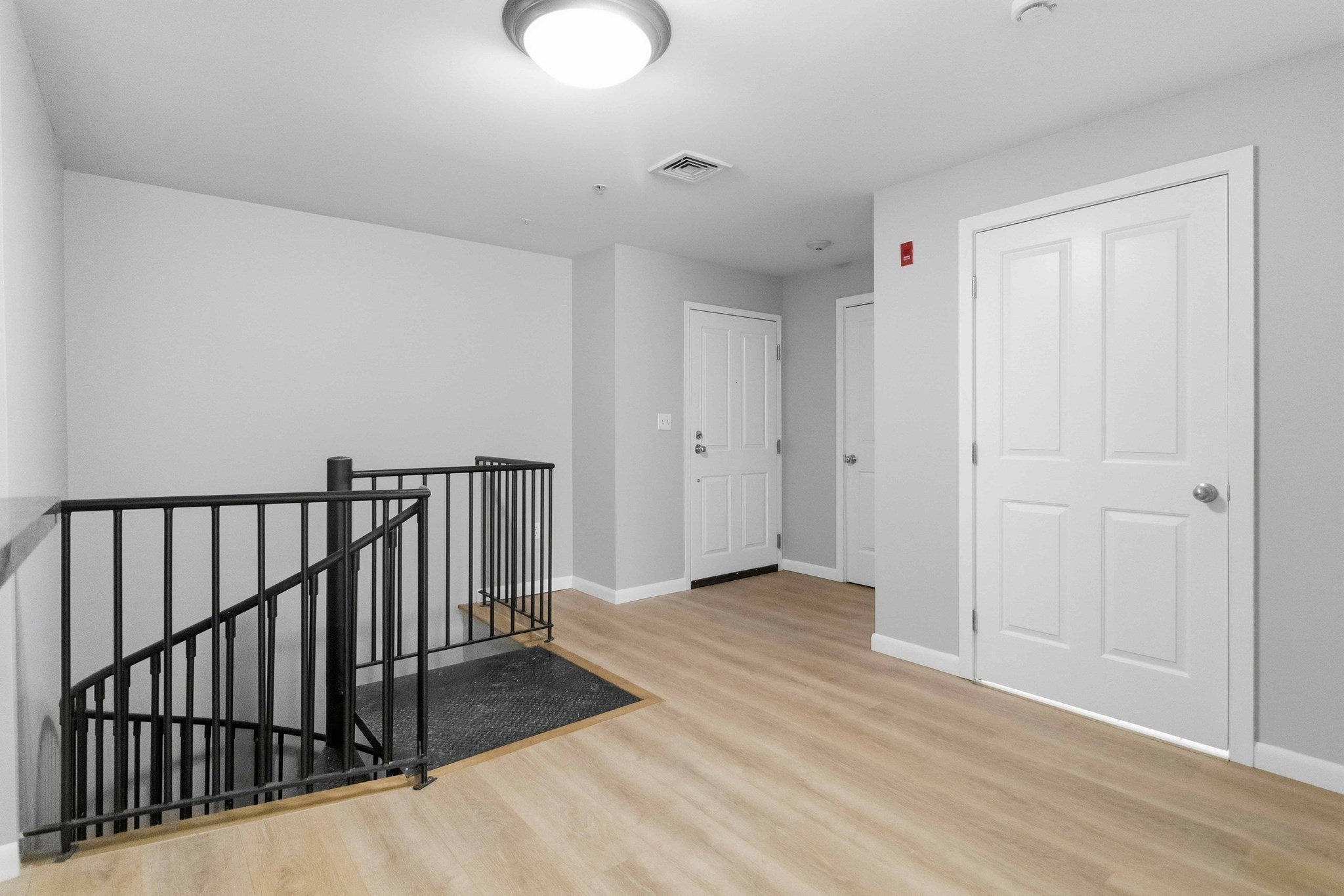 30 Franklin St # 116 Property Photo 22