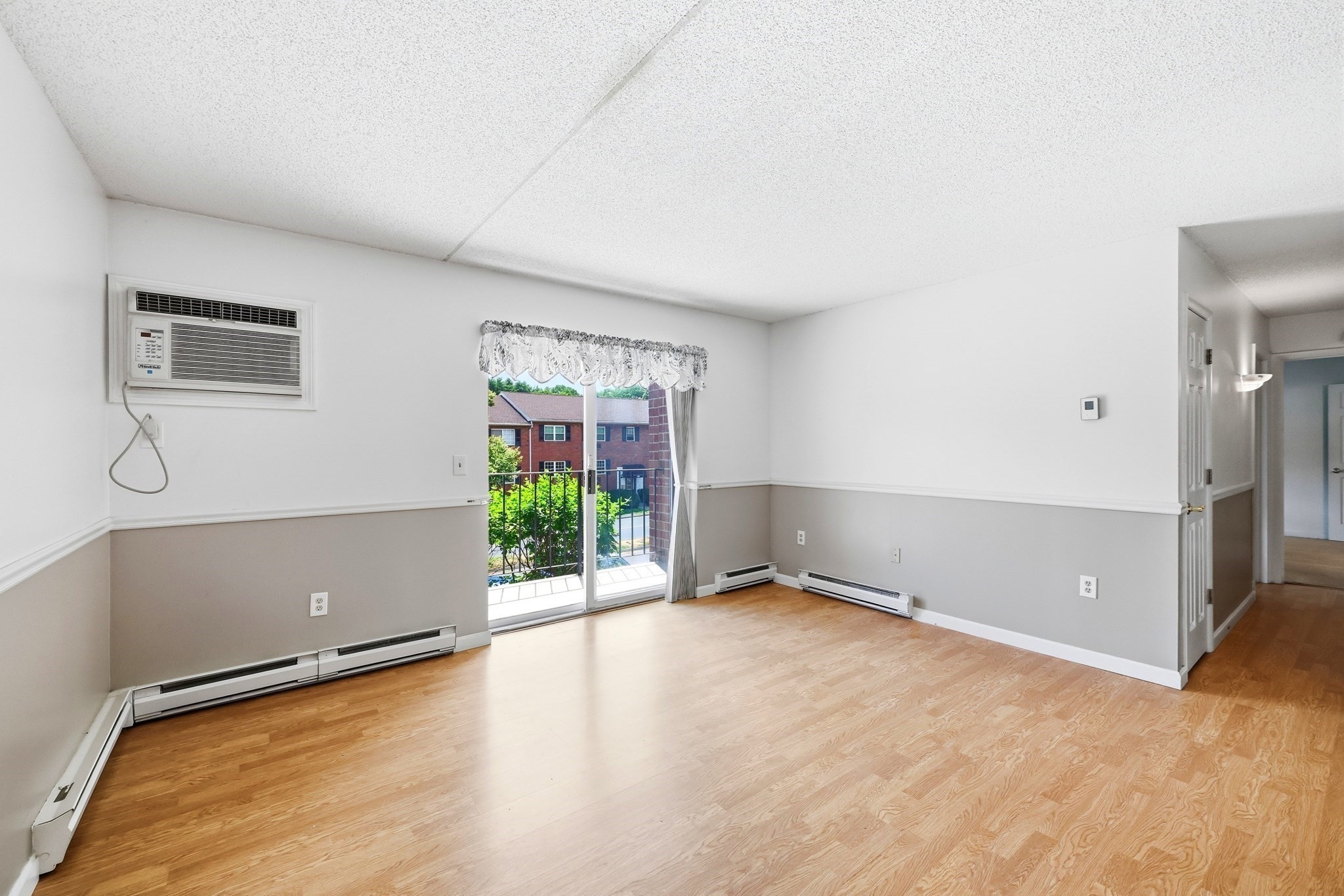 36 Maple Crest Cir # F Property Photo 3