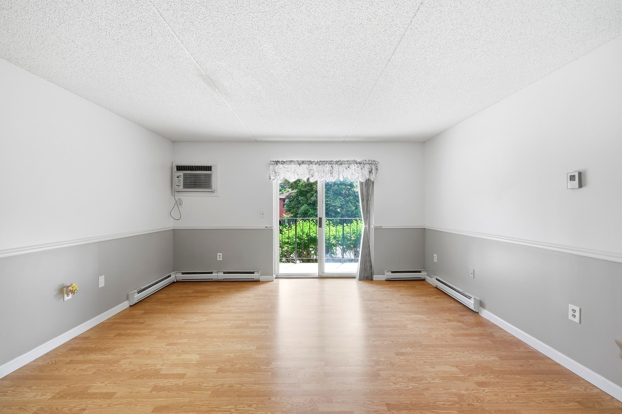 36 Maple Crest Cir # F Property Photo 5