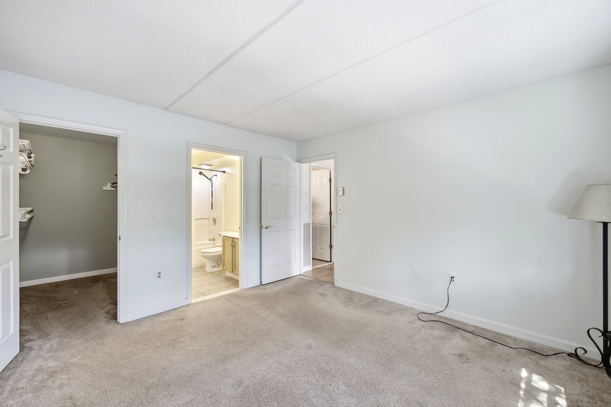 36 Maple Crest Cir # F Property Photo 14