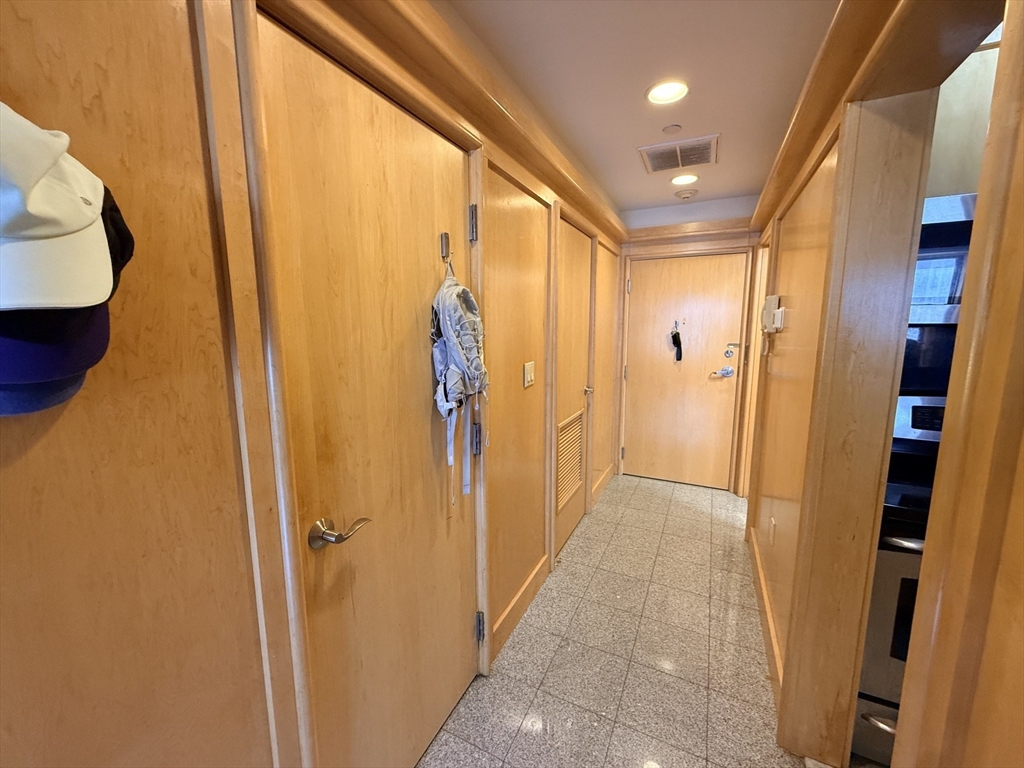42 Beach Street # 8b Property Photo 27