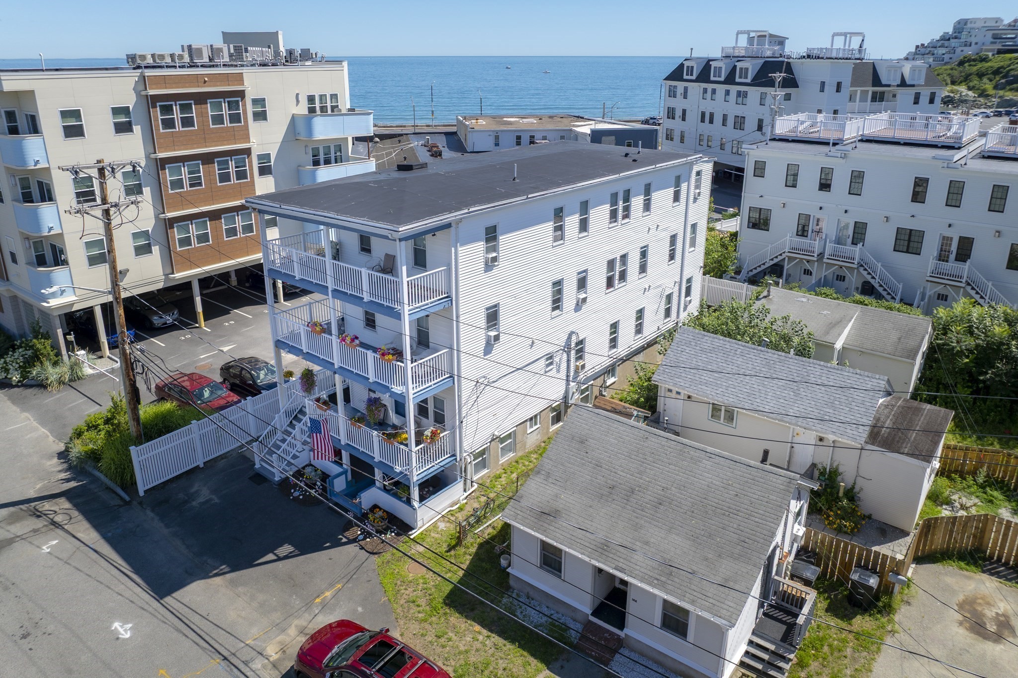 12 Park Ave Property Photo 3