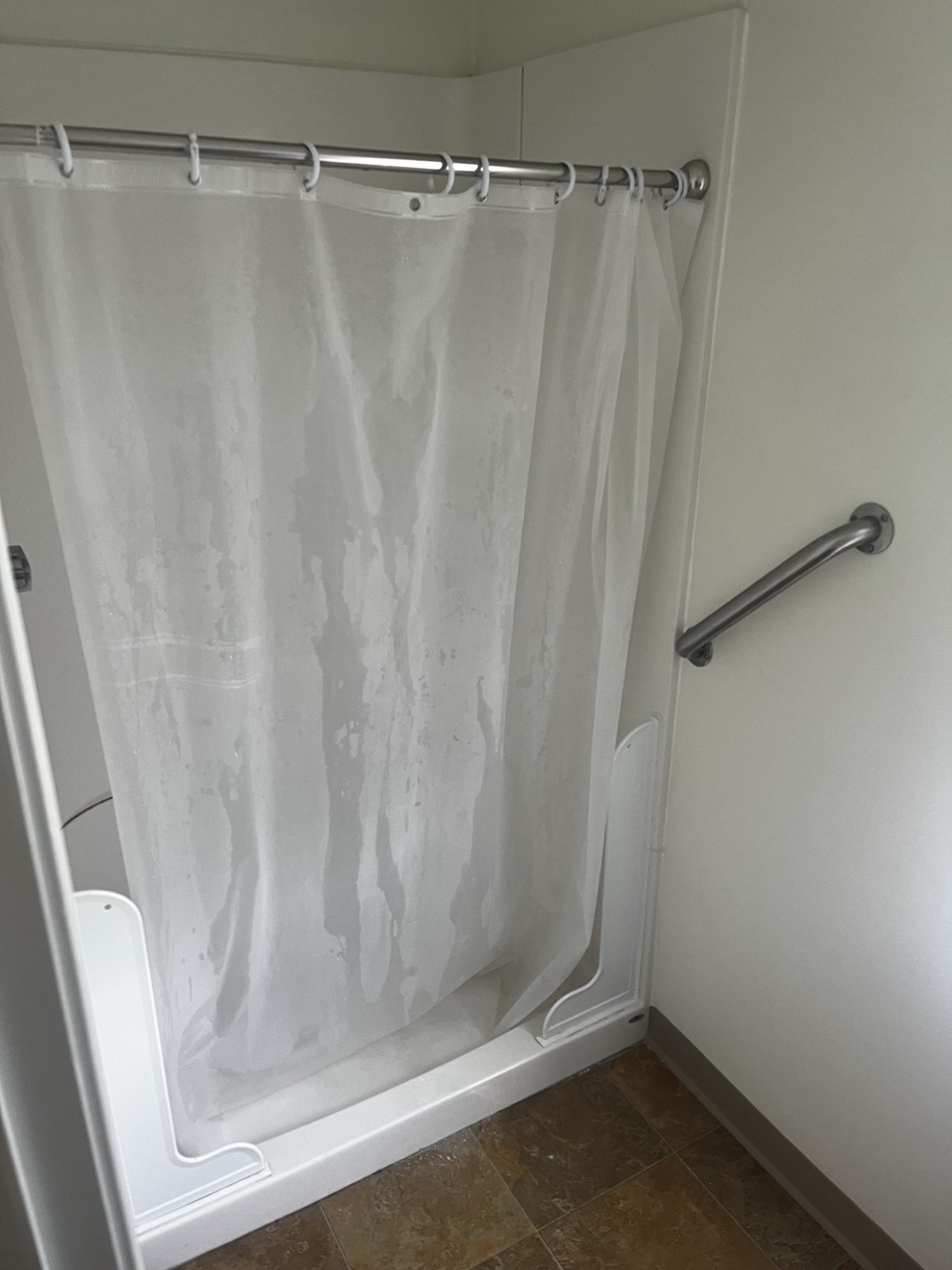 12 Park Ave Property Photo 9