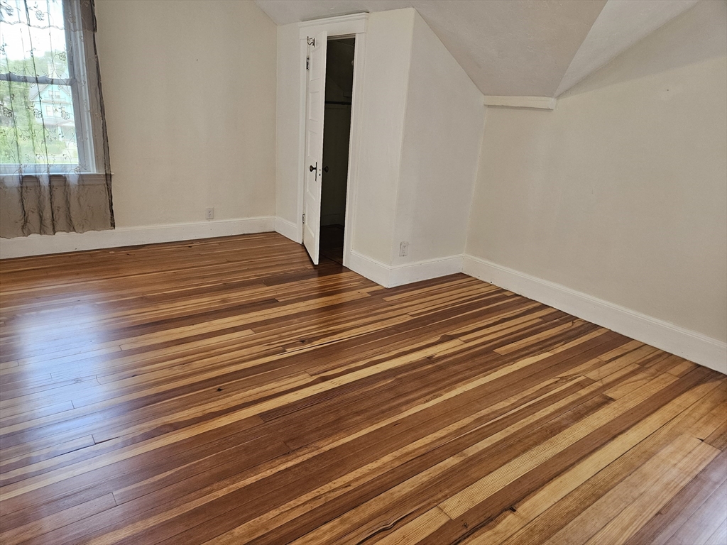 168 Spring St Property Photo 15