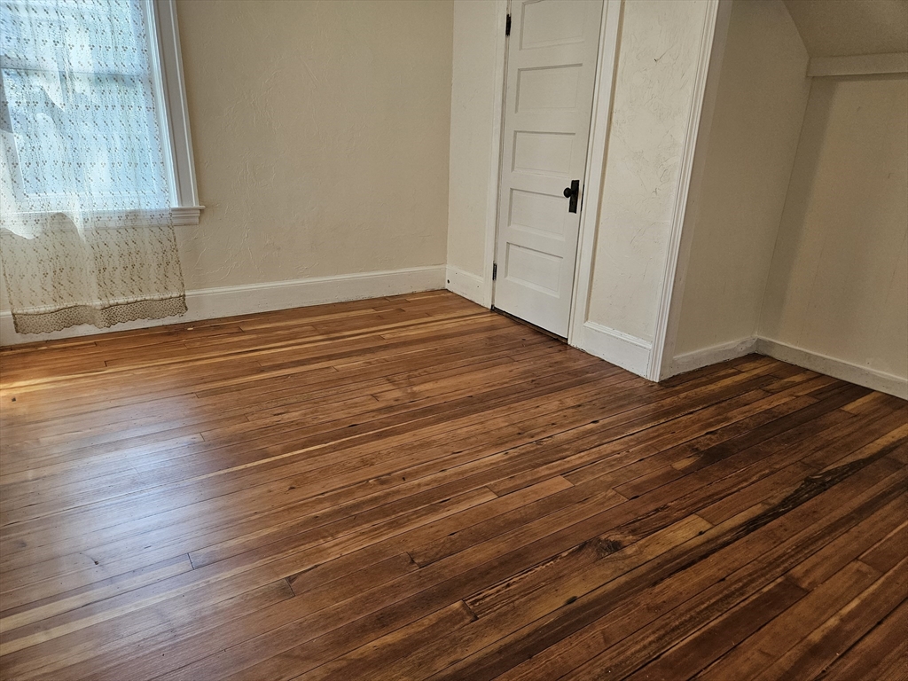 168 Spring St Property Photo 17