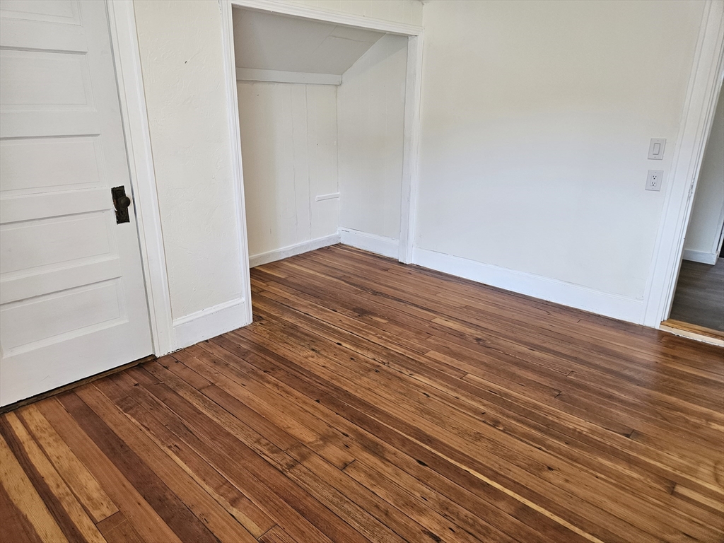 168 Spring St Property Photo 18