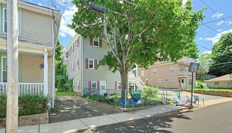 67 Alpine Place Property Photo 3