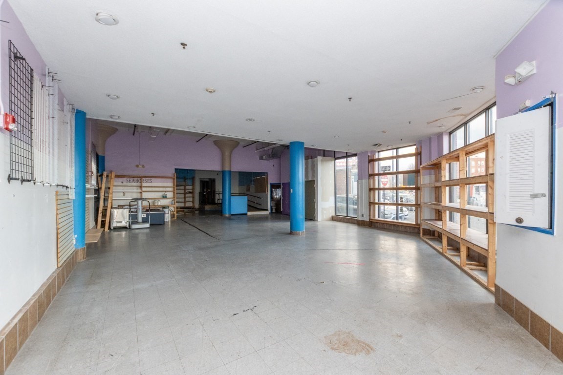 879-881 Blue Hill Avenue # 2 Property Photo 2