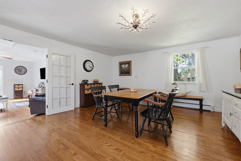 12 Oak Lane Property Photo 11