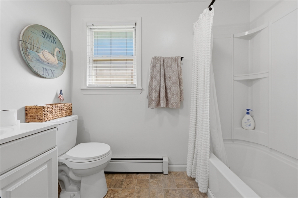 12 Oak Lane Property Photo 19