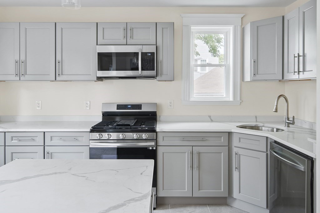 57 Yale St. # 57 Property Photo 15