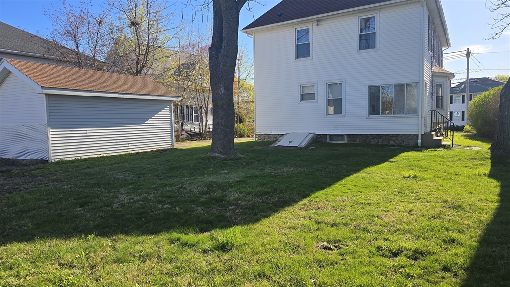 336 Burncoat Street Property Photo 38