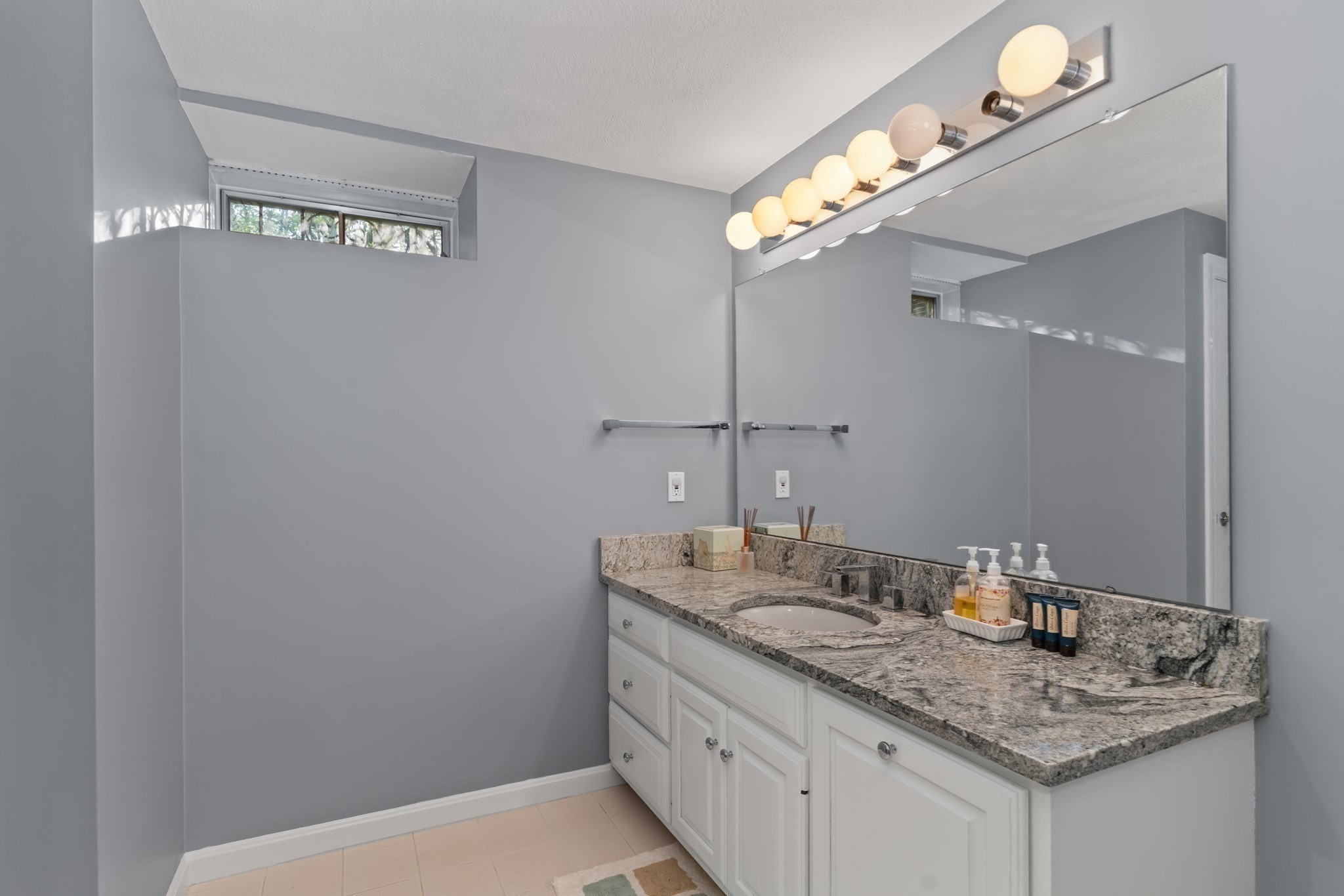 112 Bigelow Drive Property Photo 36