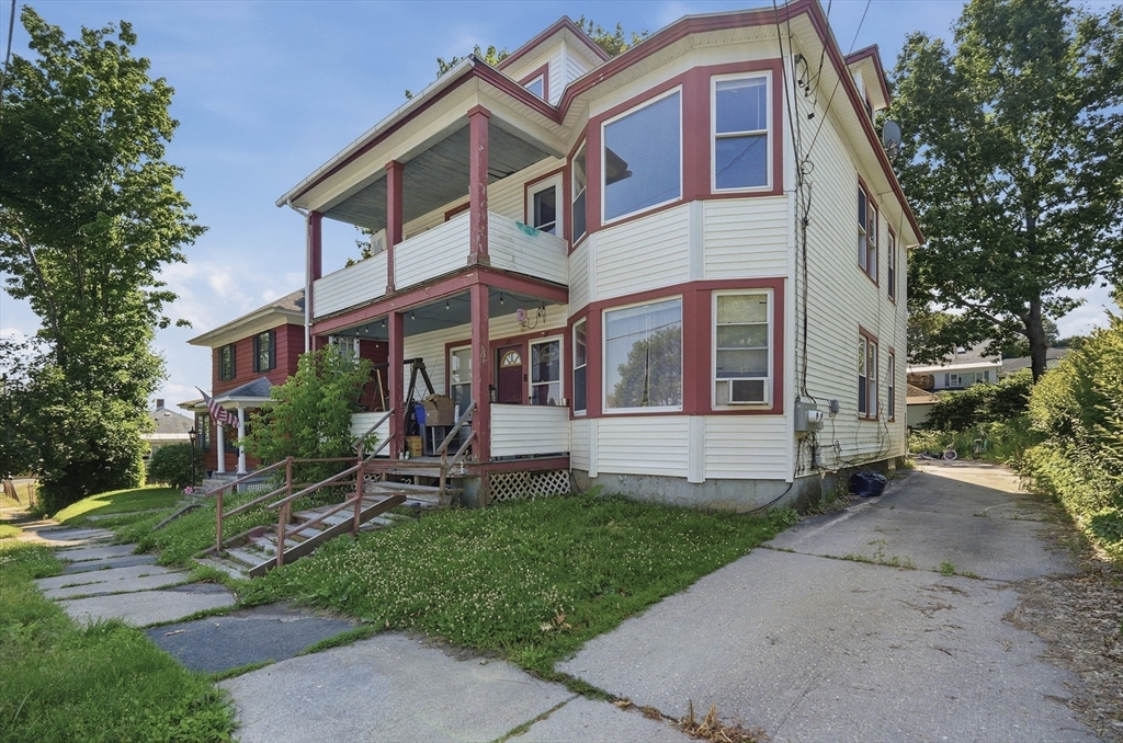 15-17 Alden Ave Property Photo 2