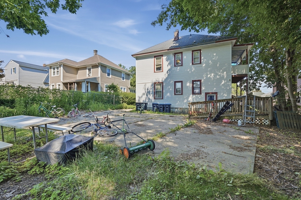 15-17 Alden Ave Property Photo 35