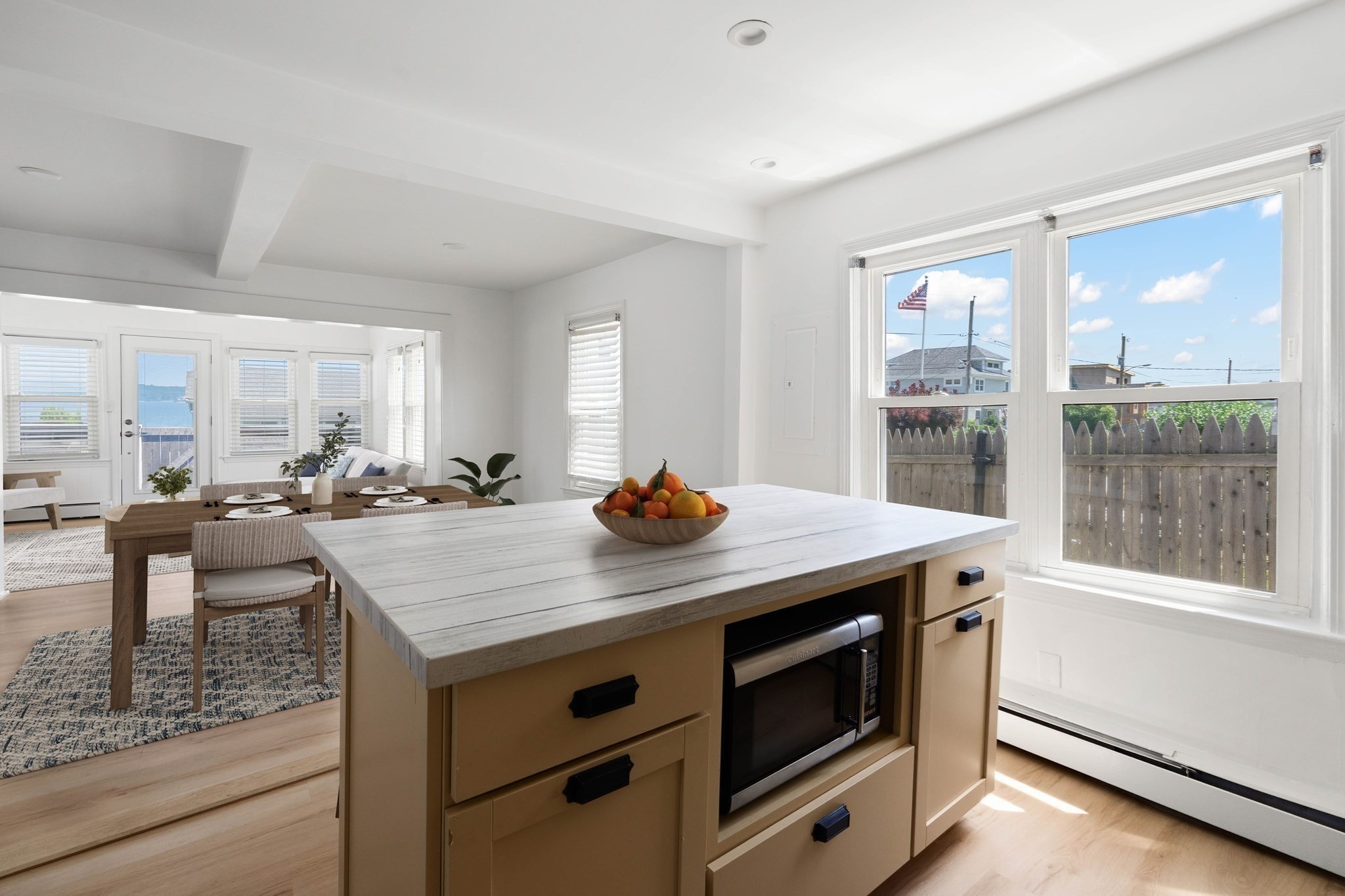 29 Aquidneck Ave Property Photo 15